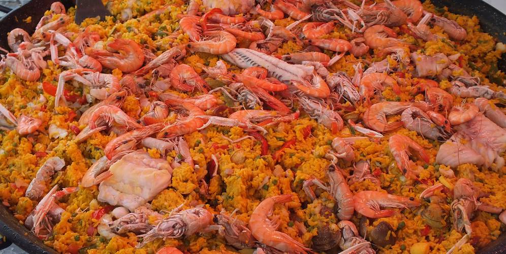 Valencian paella